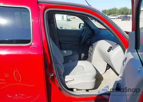 2008 Chevrolet Hhr Ls z USA, uszkodzony, nr VIN 3GNCA13D68S722552